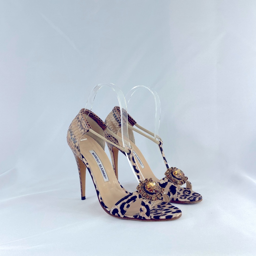 Manolo Blahnik size 39